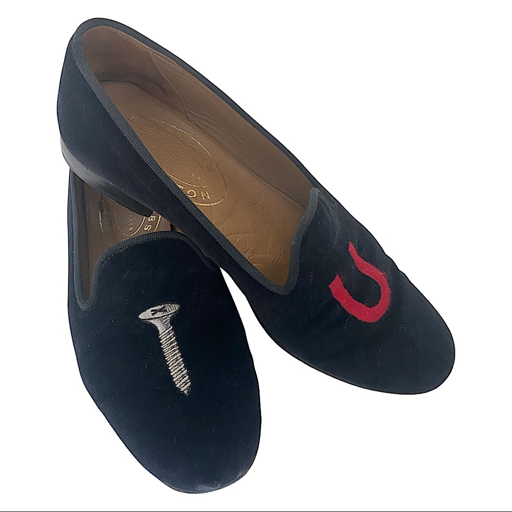 “SCREW YOU” SLIPPERS